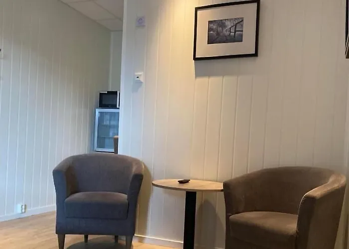 Hotel Askvoll Fjordhotell 3*